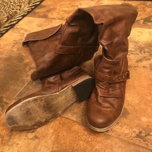 Carlos Santana Tall Brown boots